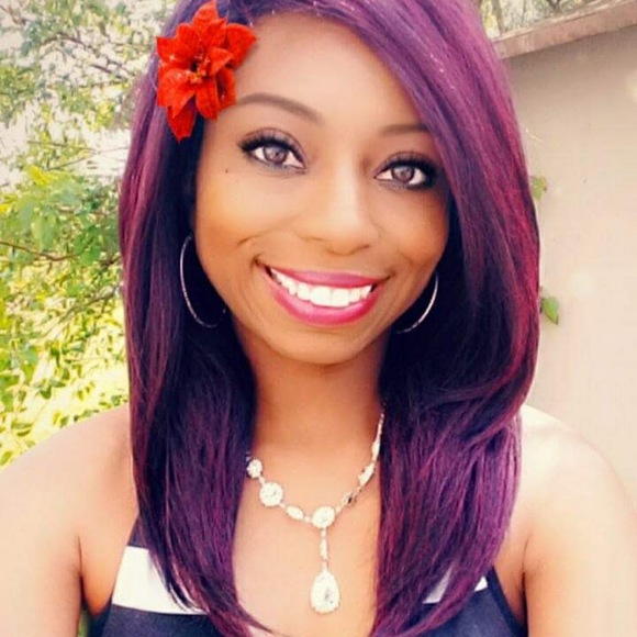 Meet your Posher, Sheeka - Picture 1 of 1